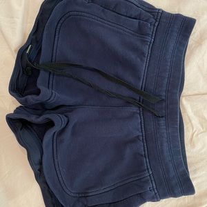 lululemon comfy shorts